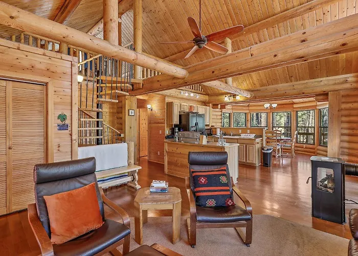 Kachina Tree House Mountainaire
