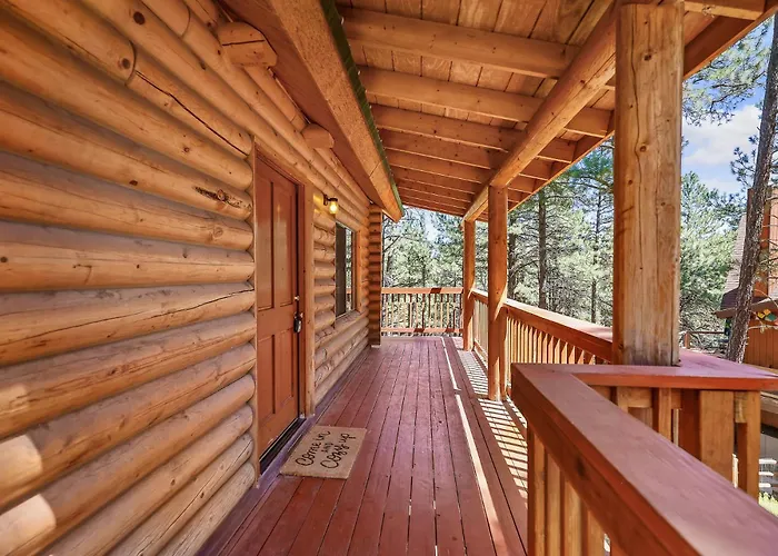 Kachina Tree House Holiday home Mountainaire